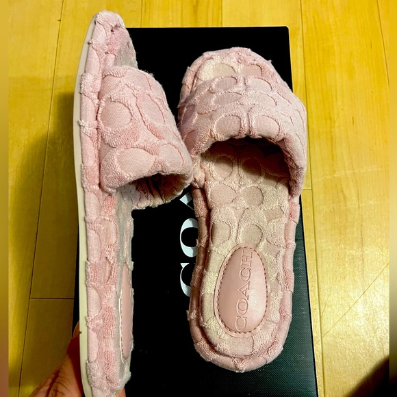 Coach Bridgett Terry Sandal/Slippers size 6 - Picture 6 of 14